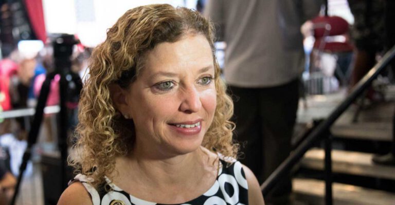Debbie Wasserman Schultz Questions Criminal Probe of Her IT Staffer, Promising ‘Consequences’ for Capitol Police
