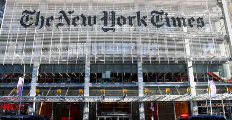Trump Doesn’t Like So Many Anonymous Sources, and Neither Do These Journalism Experts