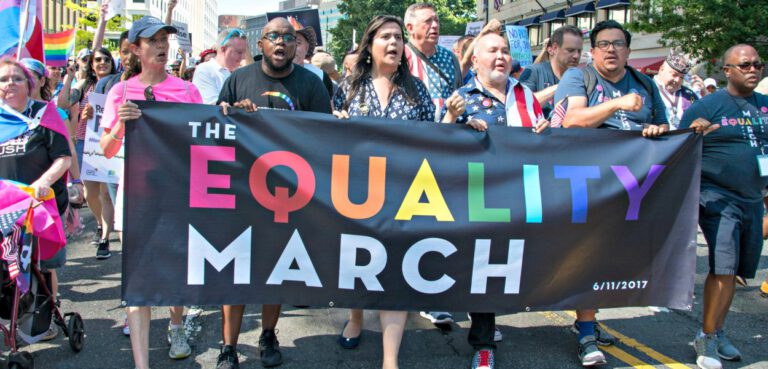 Trump Administration Keeps Obama LGBT Policies at Pentagon, Other Agencies