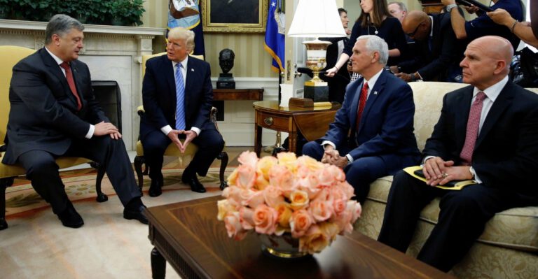 Ukrainian President Credits US Help in Defense Against Russia