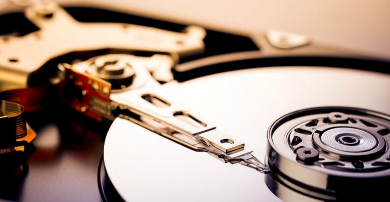 Contents of House Democrat IT Aide’s Smashed Hard Drives Seen as Recoverable