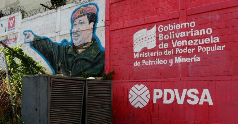 Desperate for Cash, Venezuela Gives Putin Control of Oil Assets