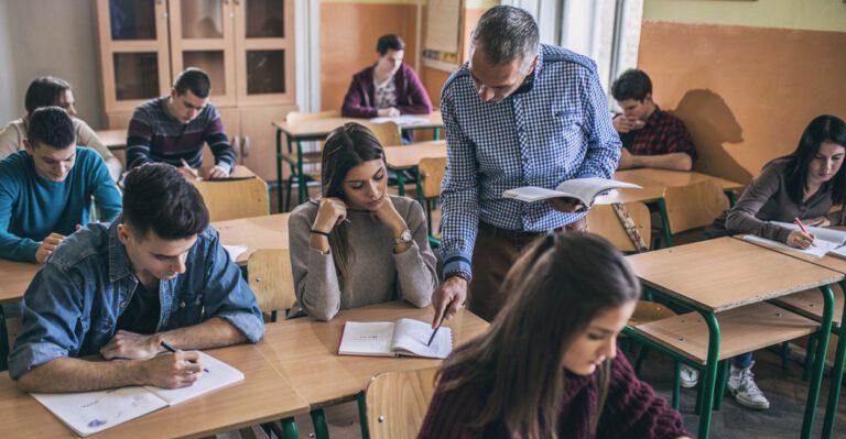 Teacher Faces Discipline After Using Wrong Pronoun for Transgender Student