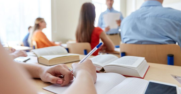 University Offers ‘Problem of Whiteness’ Class, Again