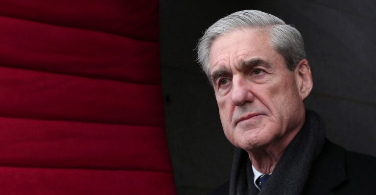 Mueller Charges Lawyer With Lying About Associate of Trump Campaign Manager