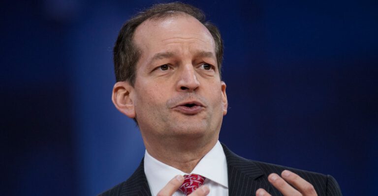 Daily Signal Exclusive: Labor Secretary Alex Acosta on Trump’s Job-Creation Success