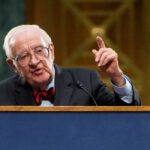 Former Supreme Court Justice Urges Total Repeal of Second Amendment