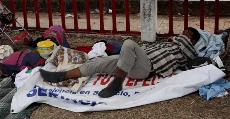 Podcast: Caravans of Migrants Head to US Border