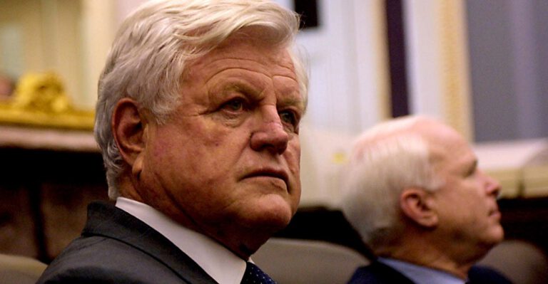 Right Side of History: The Truth About Ted Kennedy and Chappaquiddick