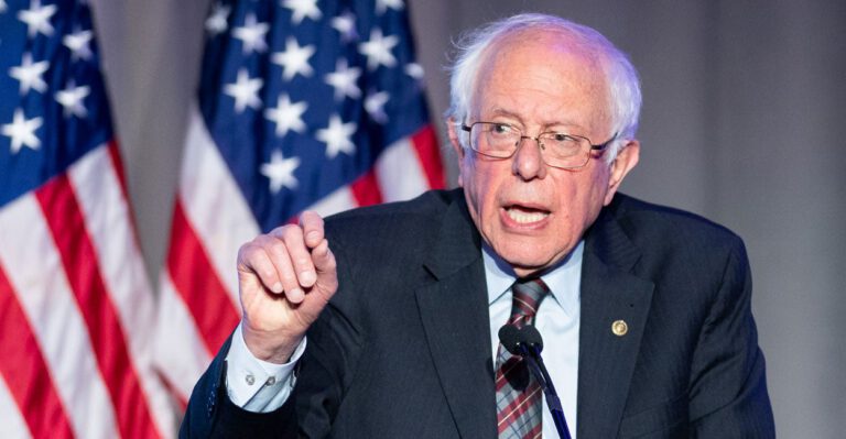 Democrats’ Universal Job Plan Would Be a Socialist Disaster