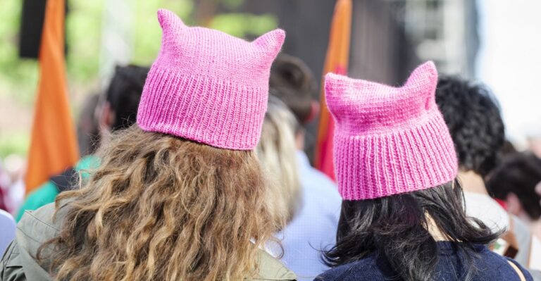 The Reasons Women Aren’t Happy Today
