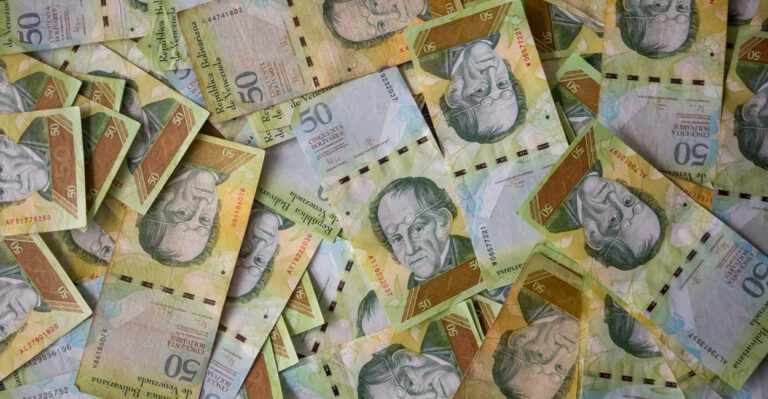 Inflation to Hit 1 Million Percent in Collapsing, Socialist Venezuela