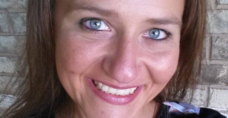 Her College Told Her Not to Give Out Bible-Themed Valentines. She Isn’t Backing Down.