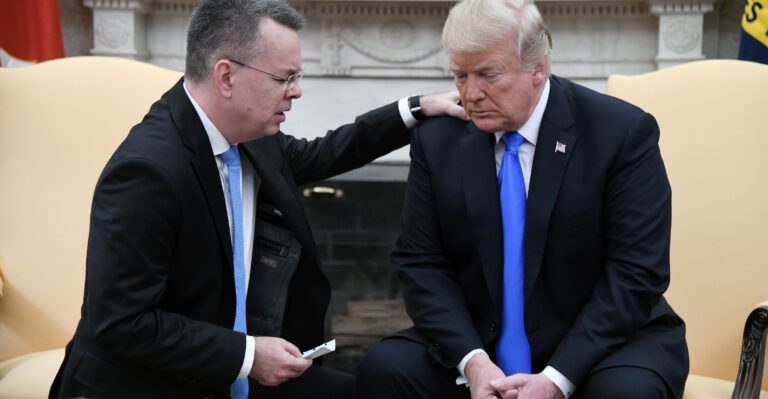 Pastor Freed by Turkey Kisses American Flag, Prays for Trump