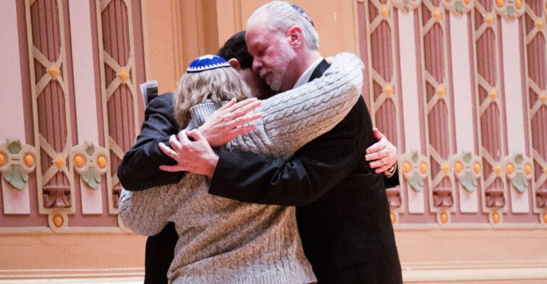 Pittsburgh Synagogue Rabbi Says ‘Good Will Always Win Out’ in Spite of Evildoers