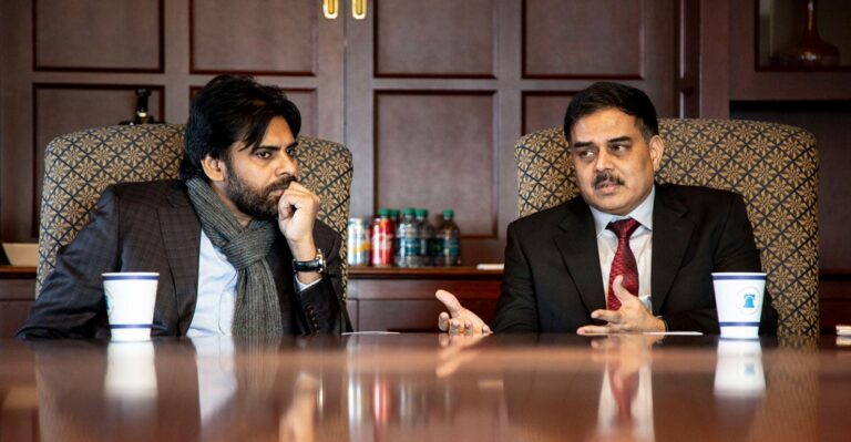 Movie Star Leads a Youthful Revolution in India