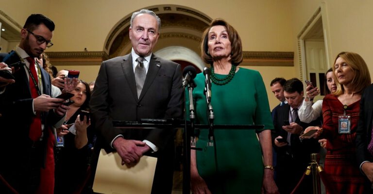 Chuck Schumer: Republicans Must ‘Abandon’ Wall in Order to Reopen Government