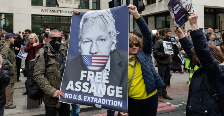 How a Murky Espionage Act Could Complicate Prosecution of Assange