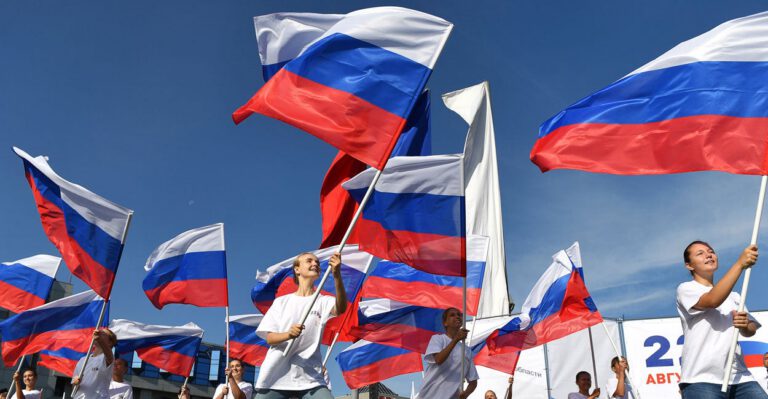 Why US Governors Should Beware of Russians Bearing Gifts