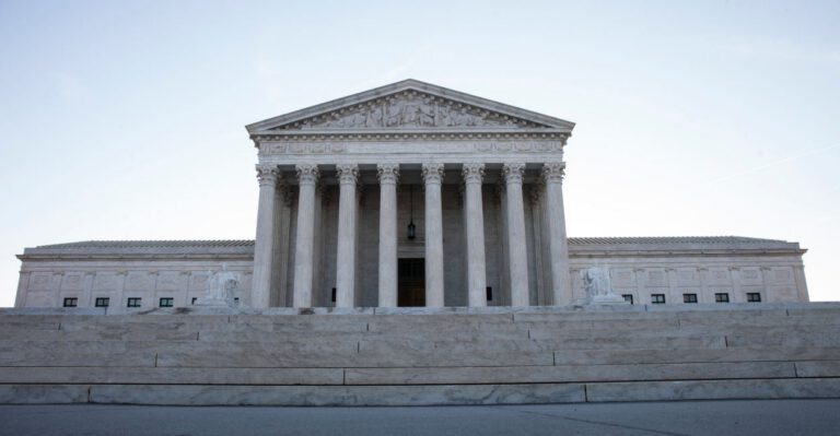 Justices Set to Weigh Fourth Amendment Traffic Stop Case, Trump’s DACA Stop Sign
