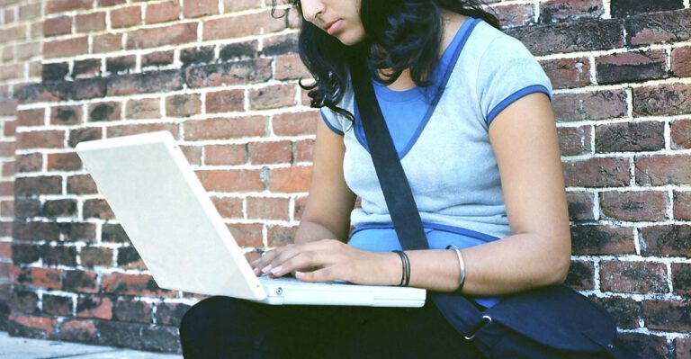 Did This Student Receive a Bad Grade on a College Paper Because She Cited Heritage Foundation?