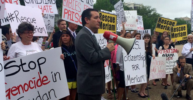 At White House Rally, Lawmakers Ask Obama to Save Christian Mom in Sudan