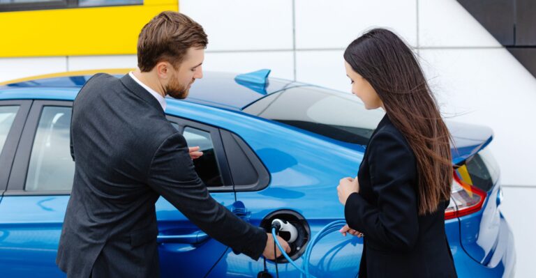 Car Dealers Flash Stop Sign on Biden’s ‘Unrealistic’ Electric Vehicle Mandate