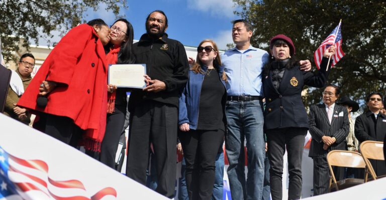 Banning Chinese Citizens, Entities From Buying US Farmland Should Be Bipartisan Issue