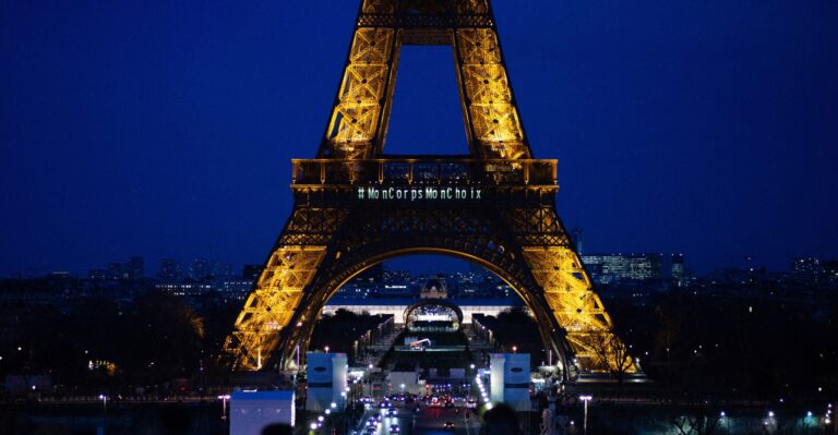 Pauvre Enfant: An American (Abortion) in Paris