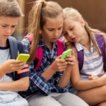 Parents, Teachers, Lawmakers Must Unite to Untether Kids From Smartphones in Classrooms