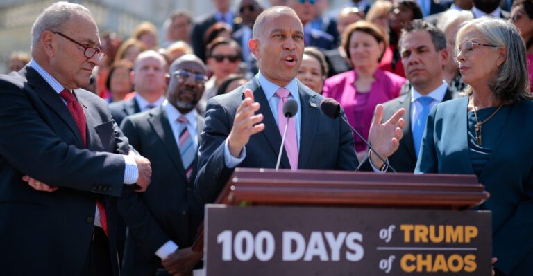 Schumer, Jeffries Short on Specifics on Resisting Trump Agenda