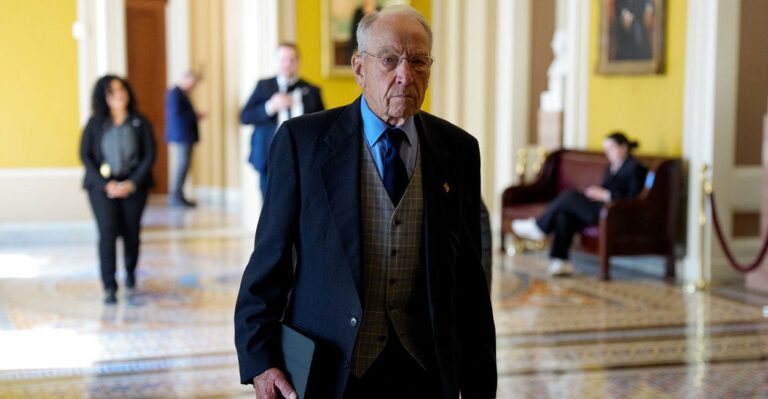 Report: Biden FBI Snooped on 92 Conservative Targets in Trump Witch Hunt
