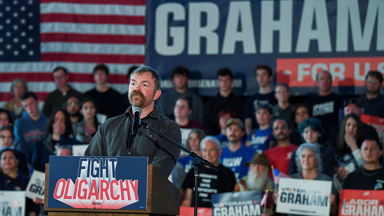 ‘Shut This White House Down’: Graham Platner’s Maine Win Tests Democrats’ Strategy 