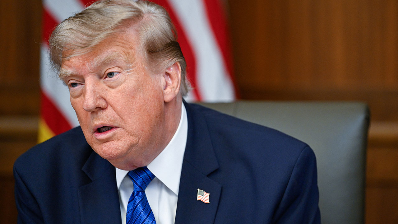 President Donald Trump participates in a cabinet meeting at Camp David in Thurmont, Maryland, U.S., July 31, 2026. REUTERS/Daniel Heuer