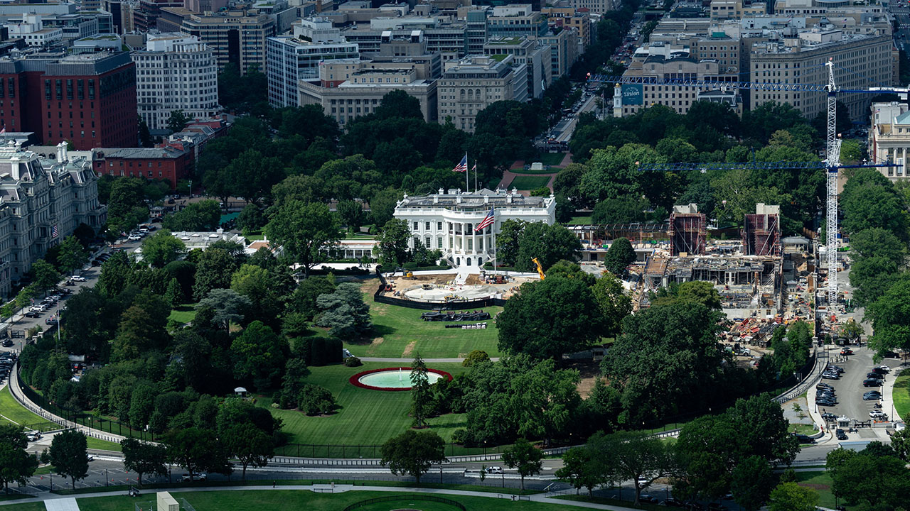 Appeals Court Blocks Trump’s $400 Million White House Ballroom Project