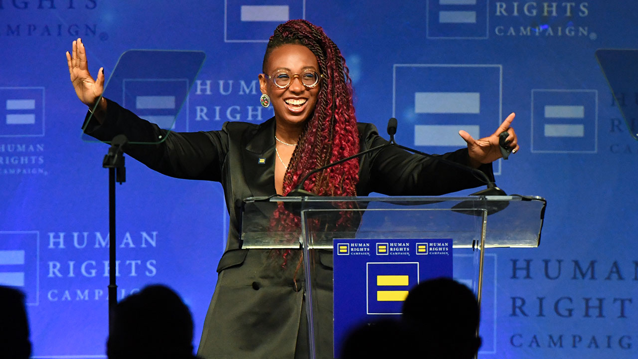 LGBTQ CRACK-UP: Human Rights Campaign Slams Log Cabin Republicans for Rejecting Transgender Activism