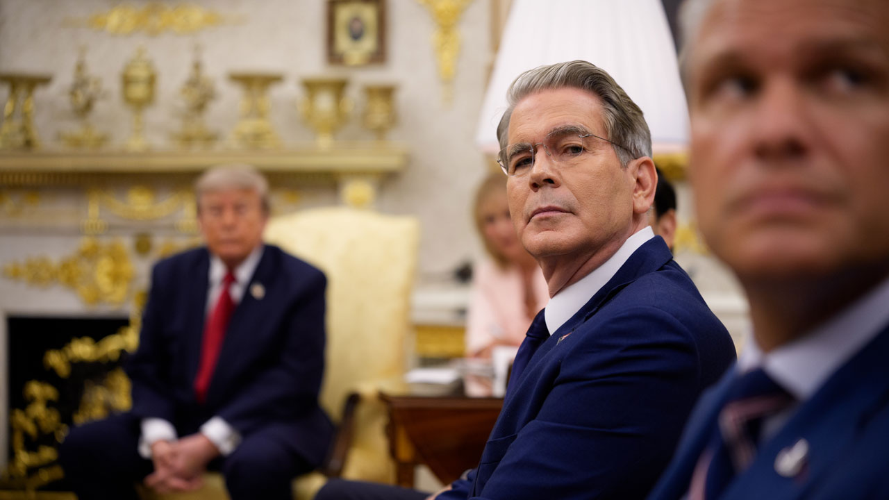 Victor Davis Hanson: Trump’s, Bessent’s ‘Anaconda’ Strategy Is Tightening Around Iran