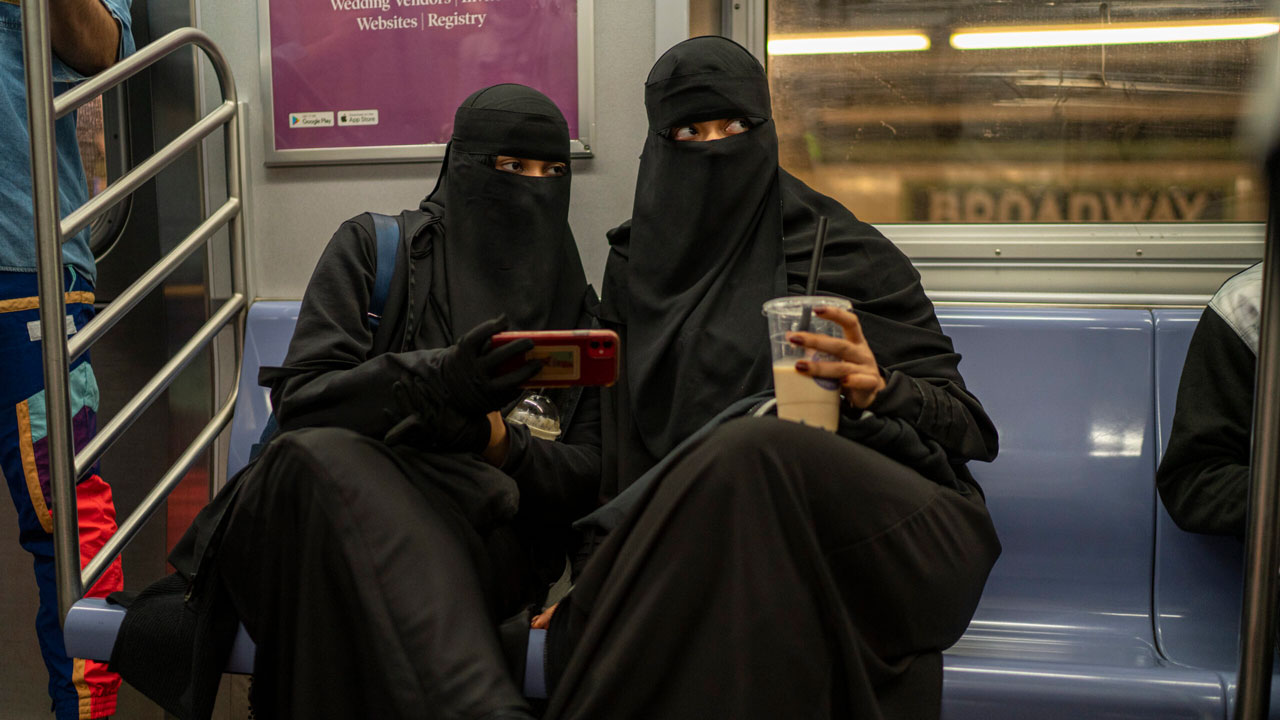 Documentary Shows How Mass Muslim Migration Takes Advantage of America