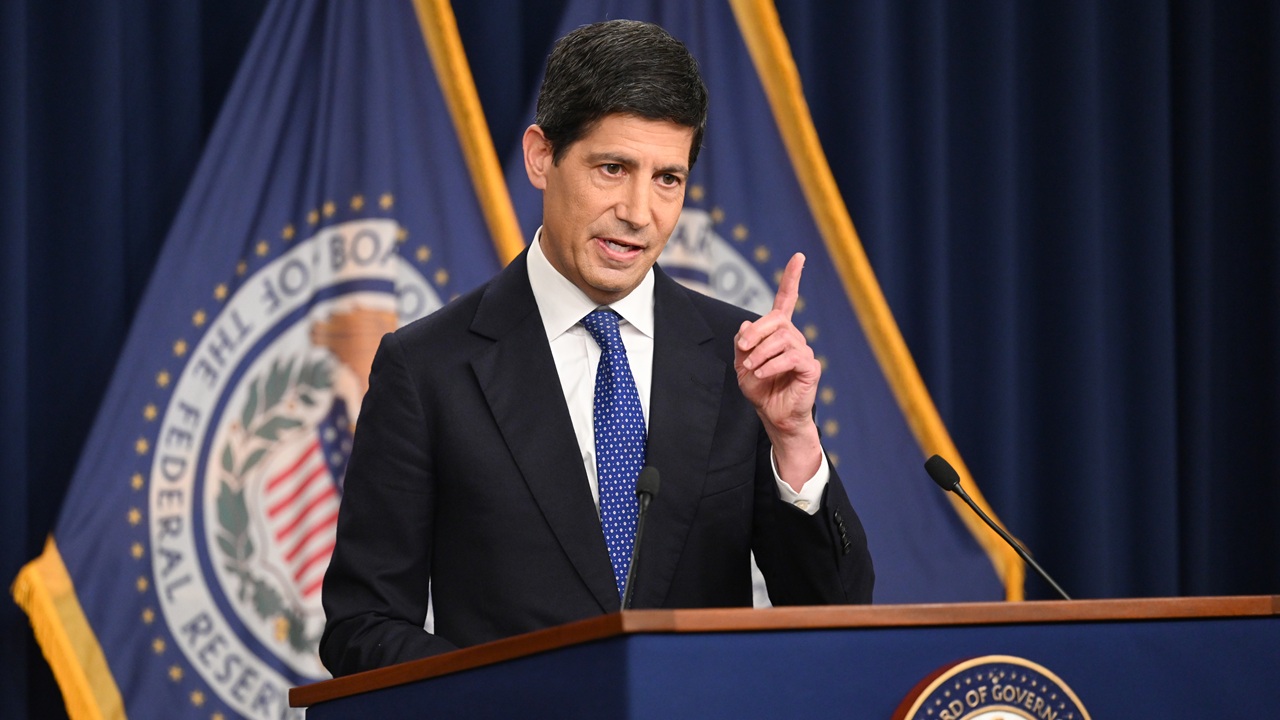 Federal Reserve Chair Treats Inflation With Quack ‘Cure’