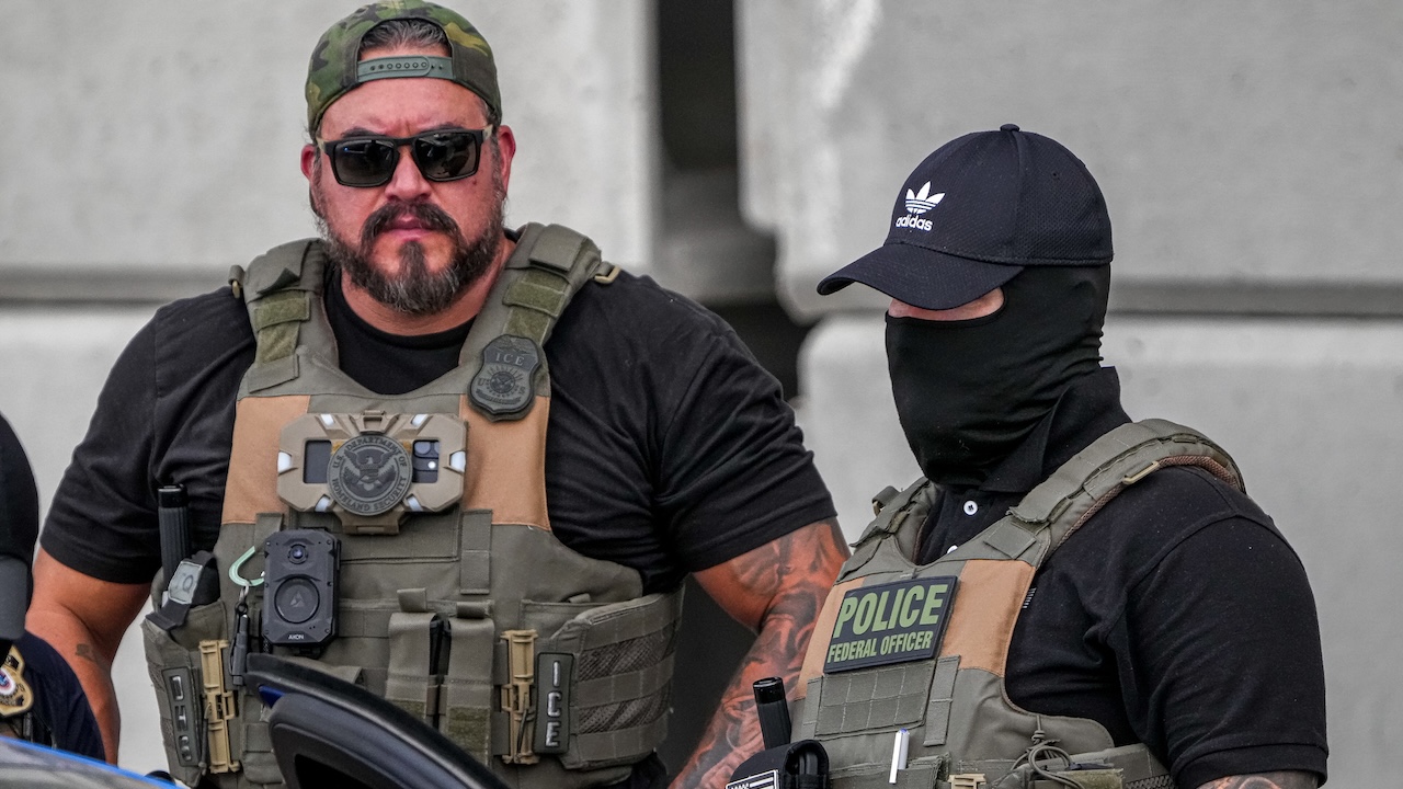 ICE Agent Shoots Venezuelan National in Austin During Arrest Attempt