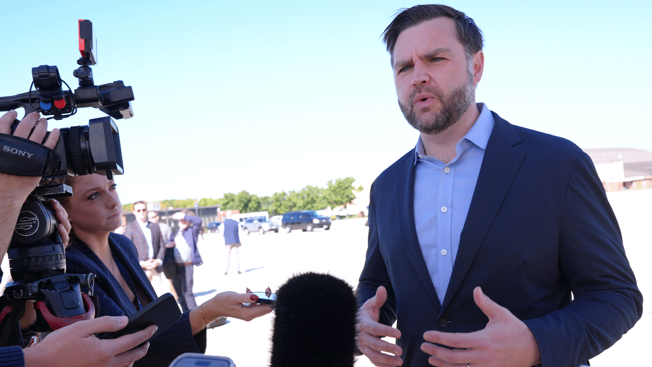 Weeks Before Election Day, Vice President JD Vance Rallies Crowd in Ohio