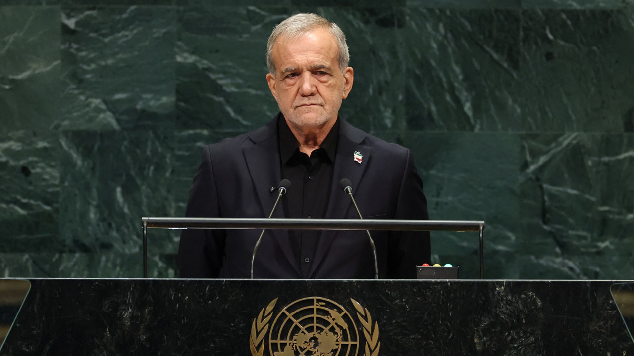 Victor Davis Hanson: Iran’s Regime Is Running Out of Options