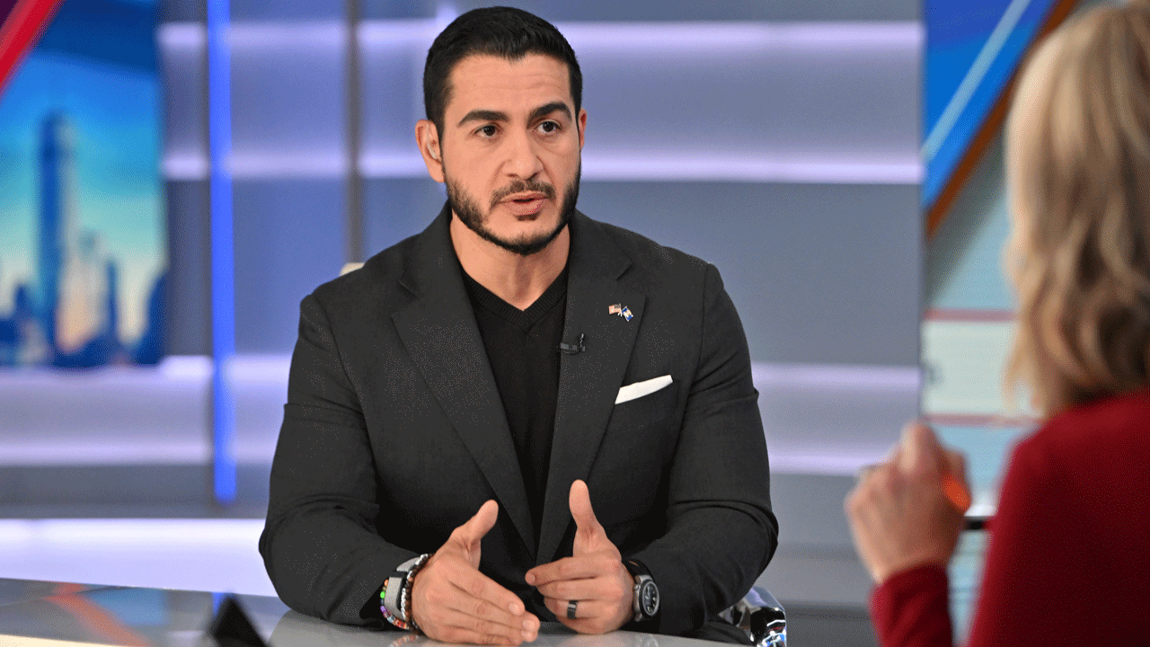 CAIR Sued to Get El-Sayed's Sister-in-Law Removed From Terror Watchlist