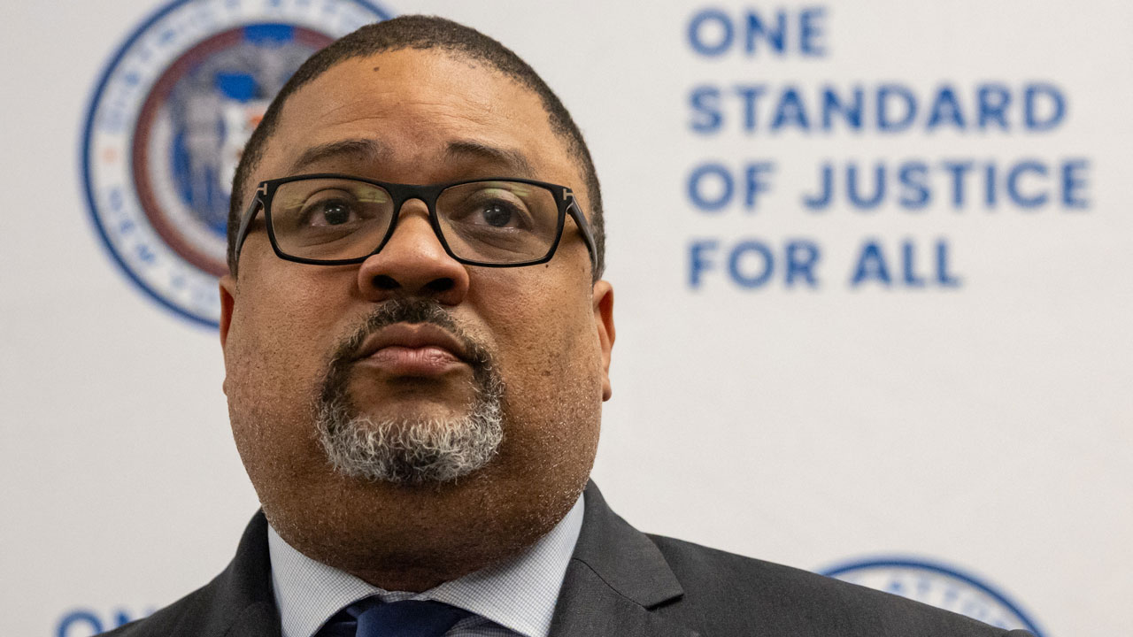 How NYC District Attorneys Help Illegal Aliens Dodge Deportation