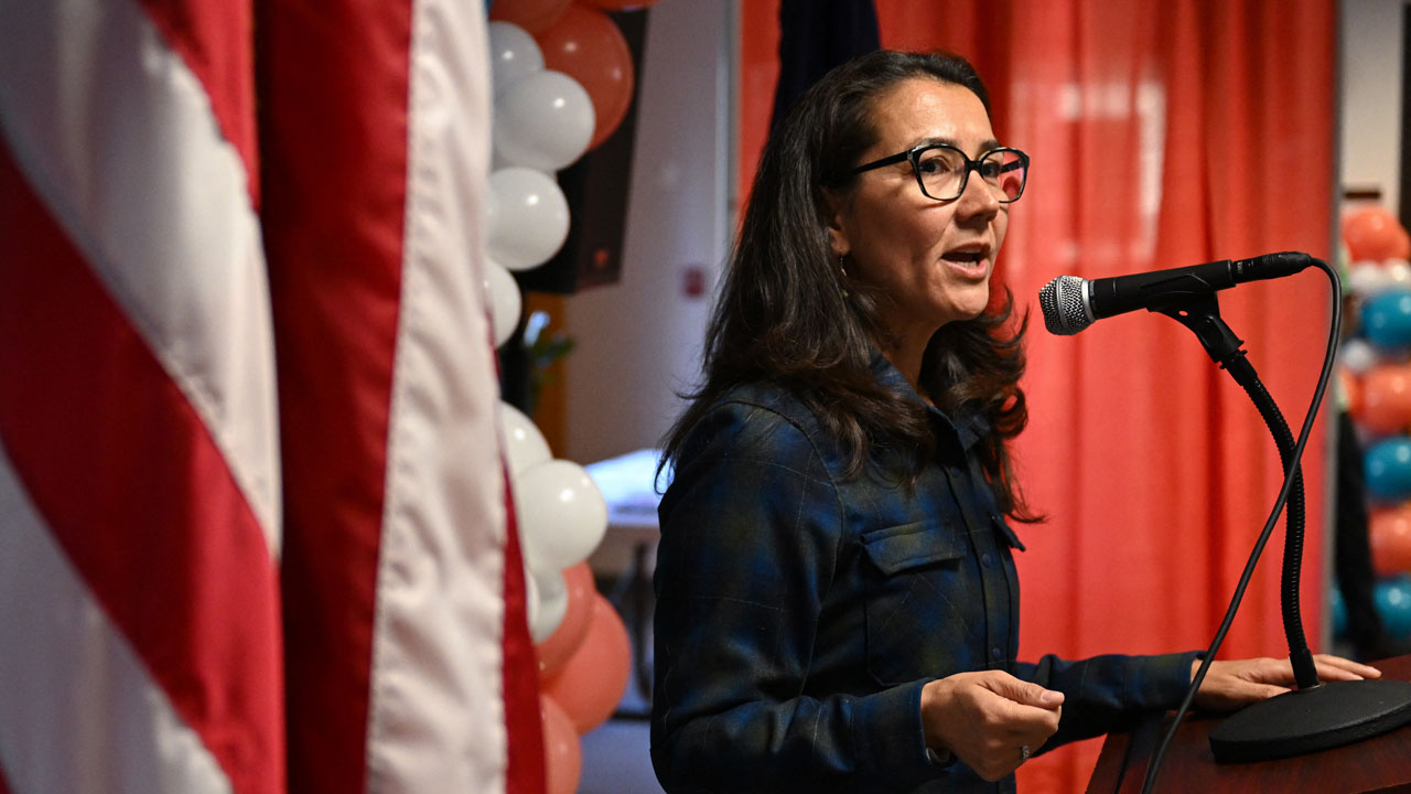 Ex-Peltola Aide Alleges Candidate Knew About Recruiting the ‘Other Dan Sullivan’—NYT