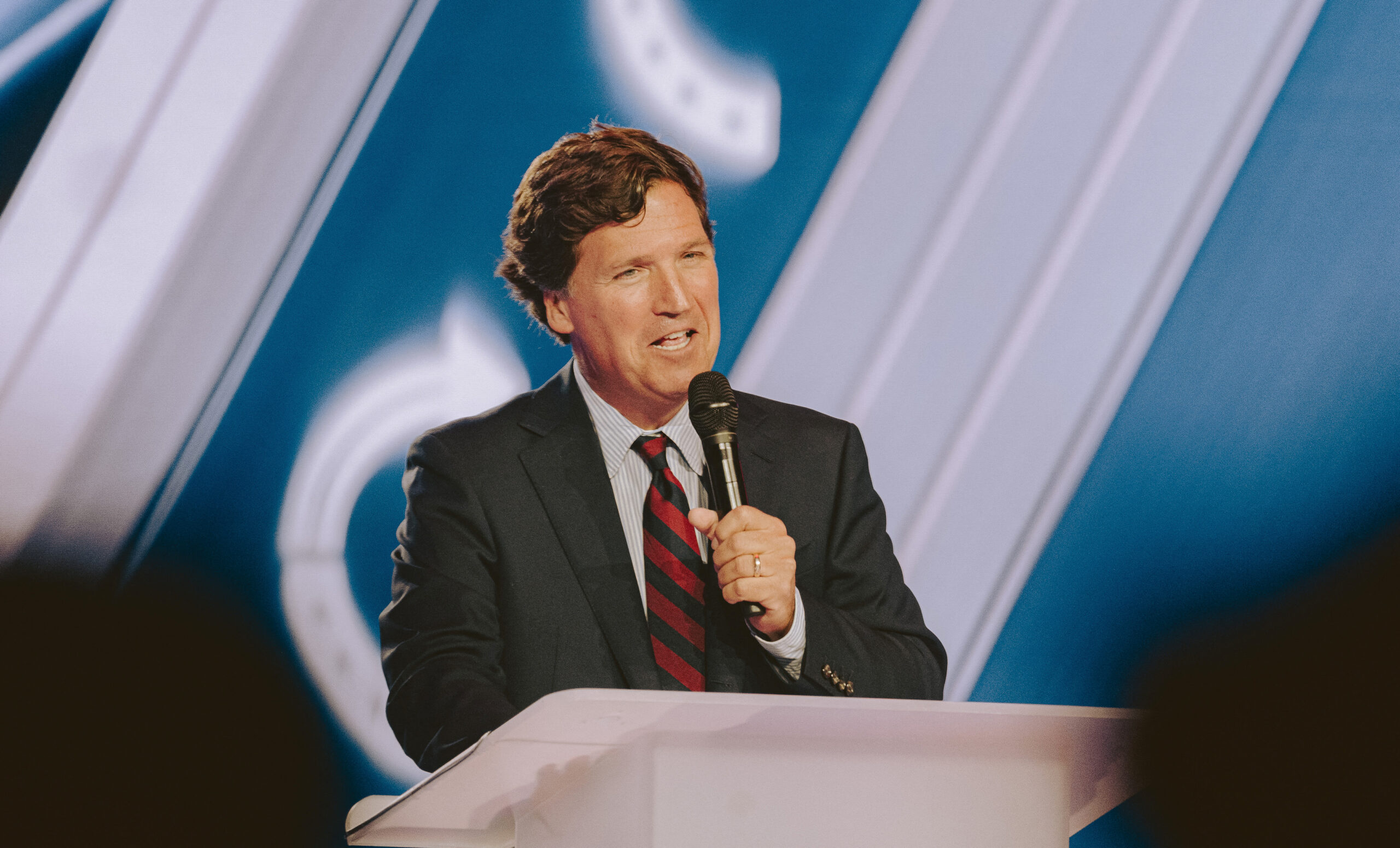 Victor Davis Hanson: Tucker Carlson Is Wrong About World War II