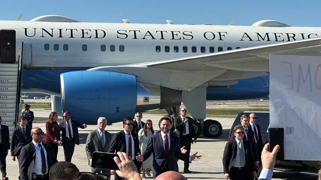 Collins Gears Up as Early Voting Commences, Vance Visits Atlanta
