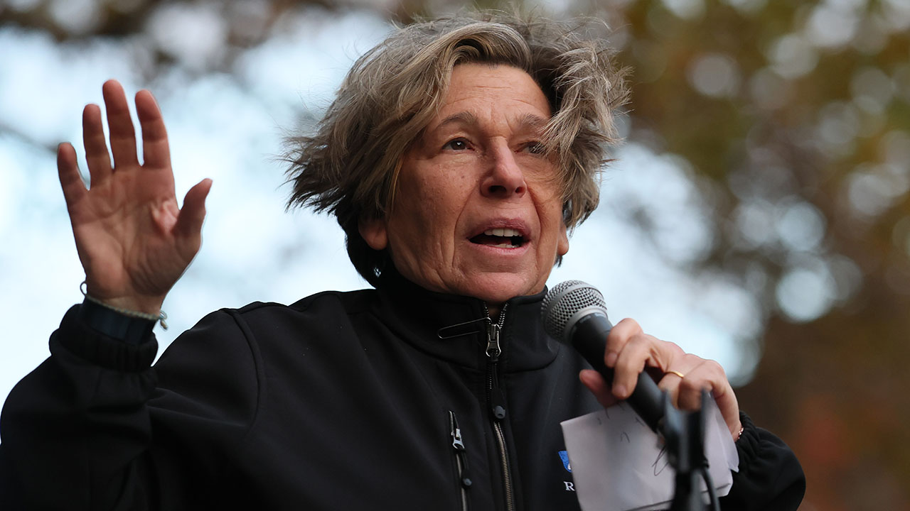Major Teachers Union That Funds Democrats Endorses ‘Gender-Affirming Care’ Amid Backlash to Transgender ‘Medicine’