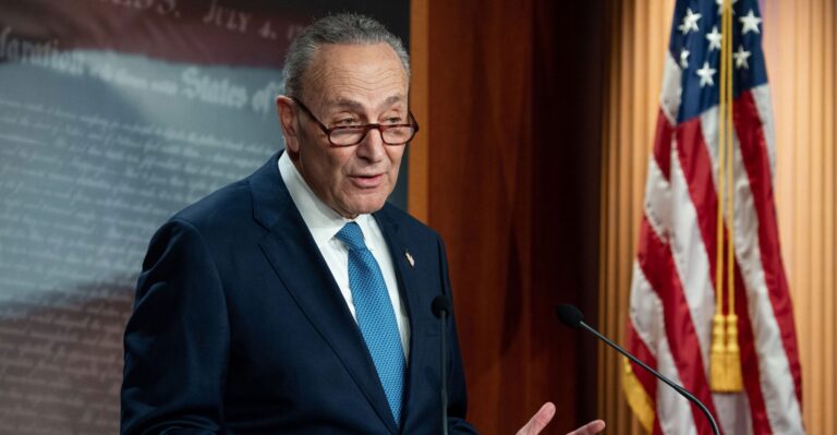 Schumer Calls for Trump’s Ouster by Impeachment or 25th Amendment