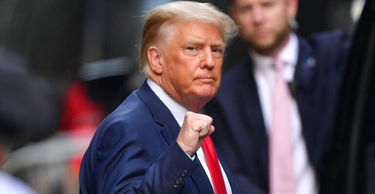 Even Without Social Media, Trump Finds a Way to Shape the News